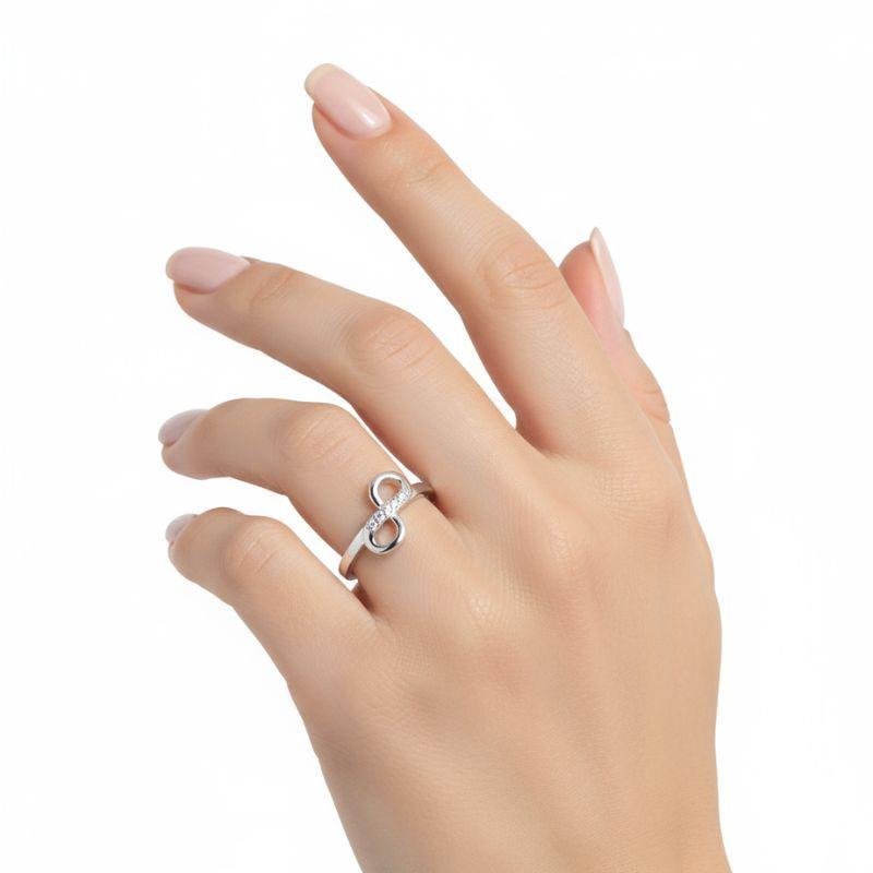 ANEL INFINITO CRAVEJADO