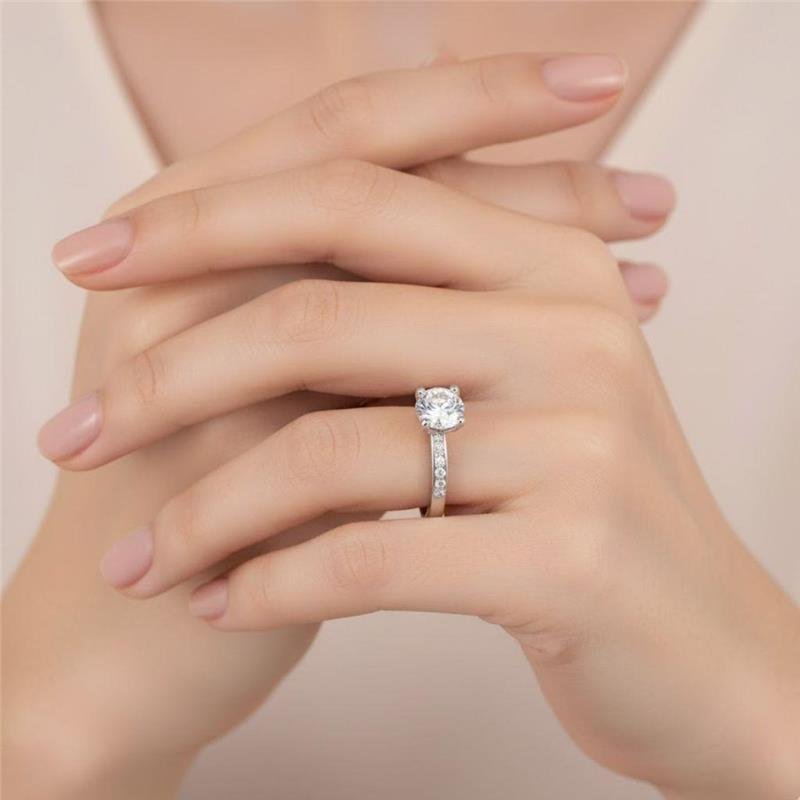 ANEL SOLITÁRIO LUXO DE PRATA 925