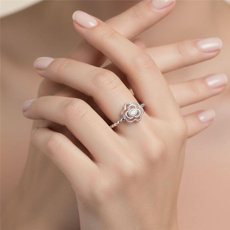 ANEL FLOR TRABALHADA DE PRATA 925