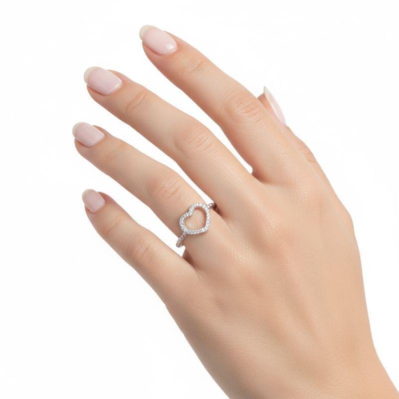 ANEL CORAÇÃO CRAVEJADO PRATA