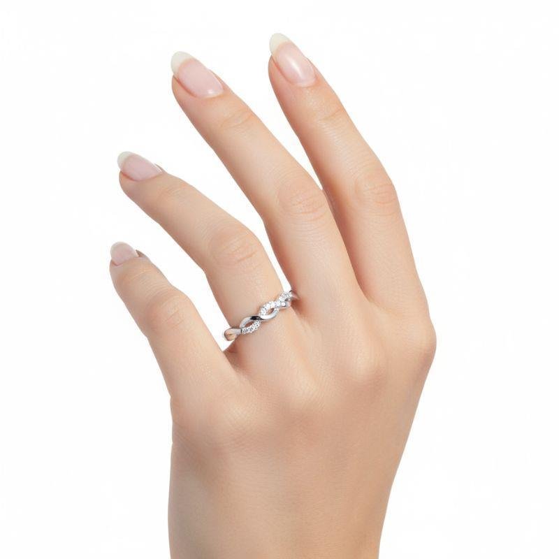 ANEL TRANÇADO CRAVEJADO PRATA