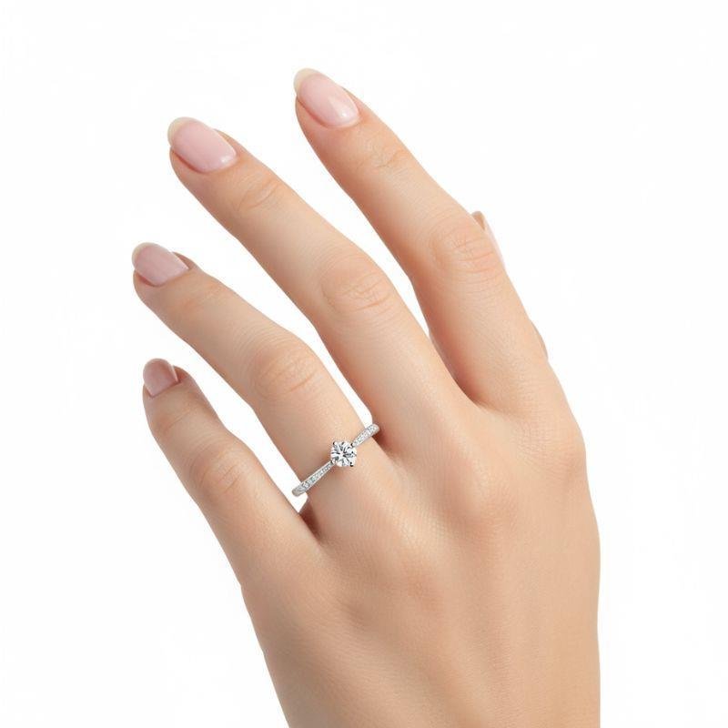 ANEL SOLITÁRIO CRAVEJADO