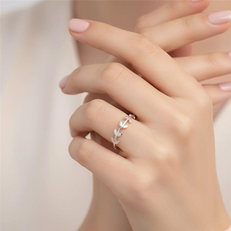 ANEL FOLHAS DE PRATA 925