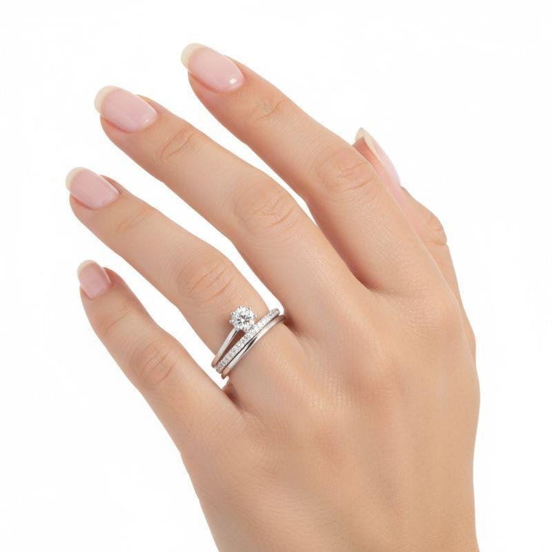 ANEL CRAVEJADO DE PRATA