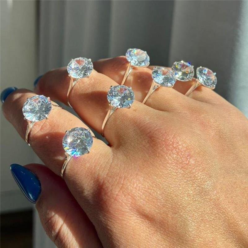 ANEL 'VIRGINIA' DE ZIRCÔNIA 10MM DE PRATA