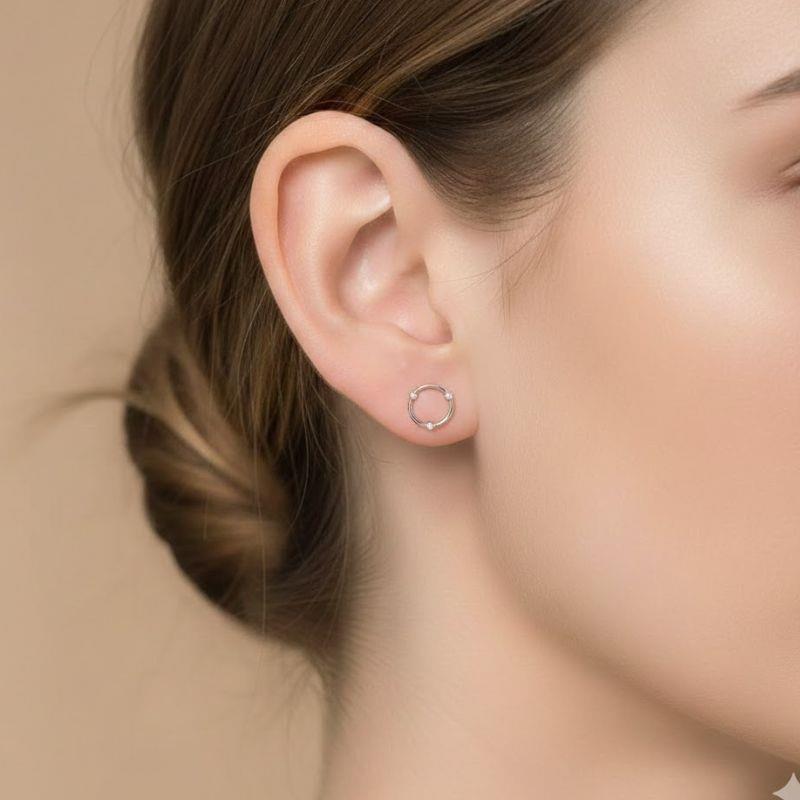 BRINCO CÍRCULO COM ZIRCÔNIAS EM PRATA 925