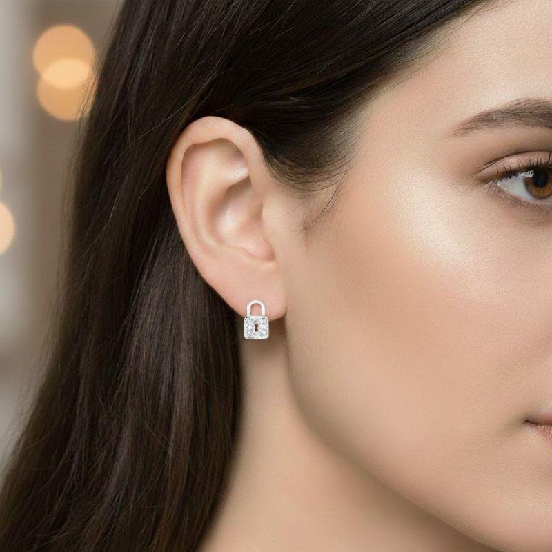 BRINCO CADEADO EM PRATA 925