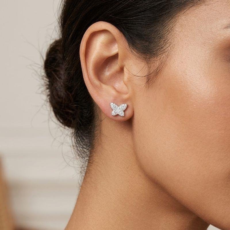 BRINCO BORBOLETA EM PRATA 