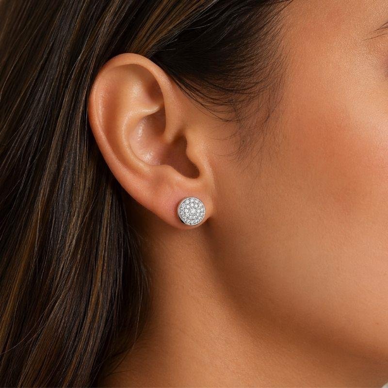 BRINCO REDONDO CRAVEJADO DE PRATA