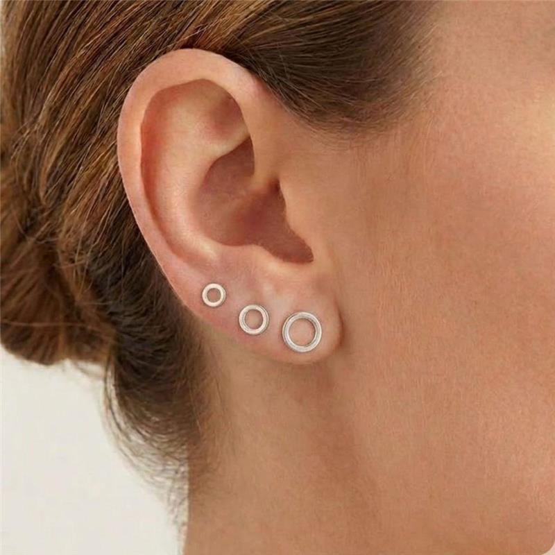 TRIO DE BRINCOS CÍRCULO VAZADO EM PRATA 925