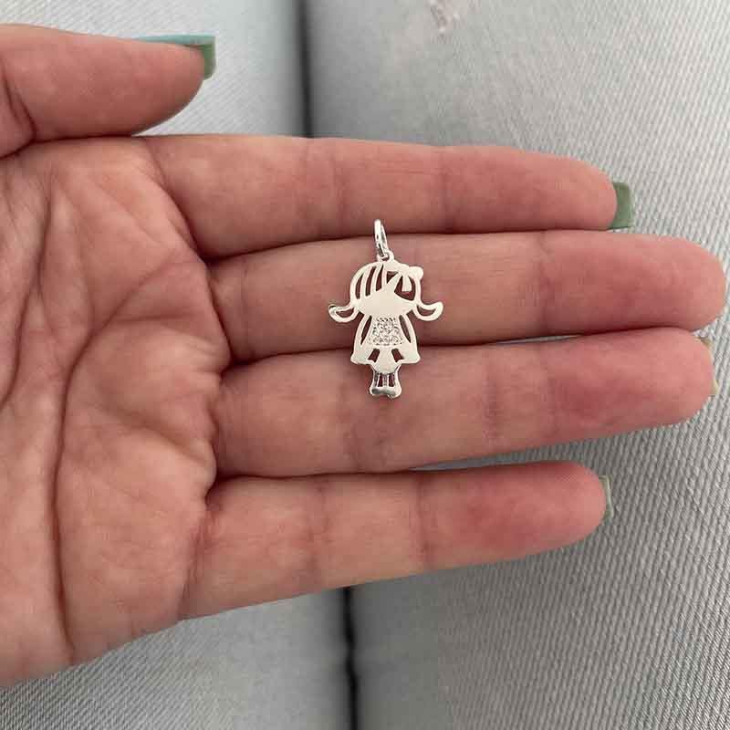 PINGENTE MENINA DE PRATA