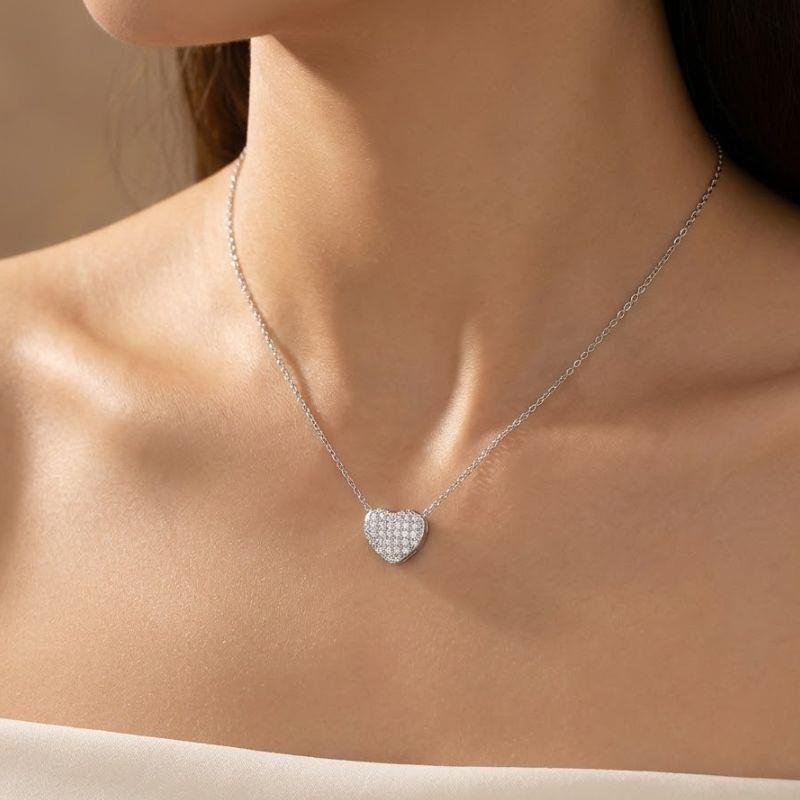 BERLOQUE CORAÇÃO CRAVEJADO DE PRATA 925