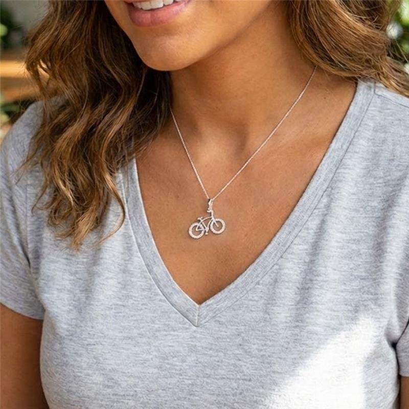 PINGENTE BICICLETA CRAVEJADA EM PRATA 925