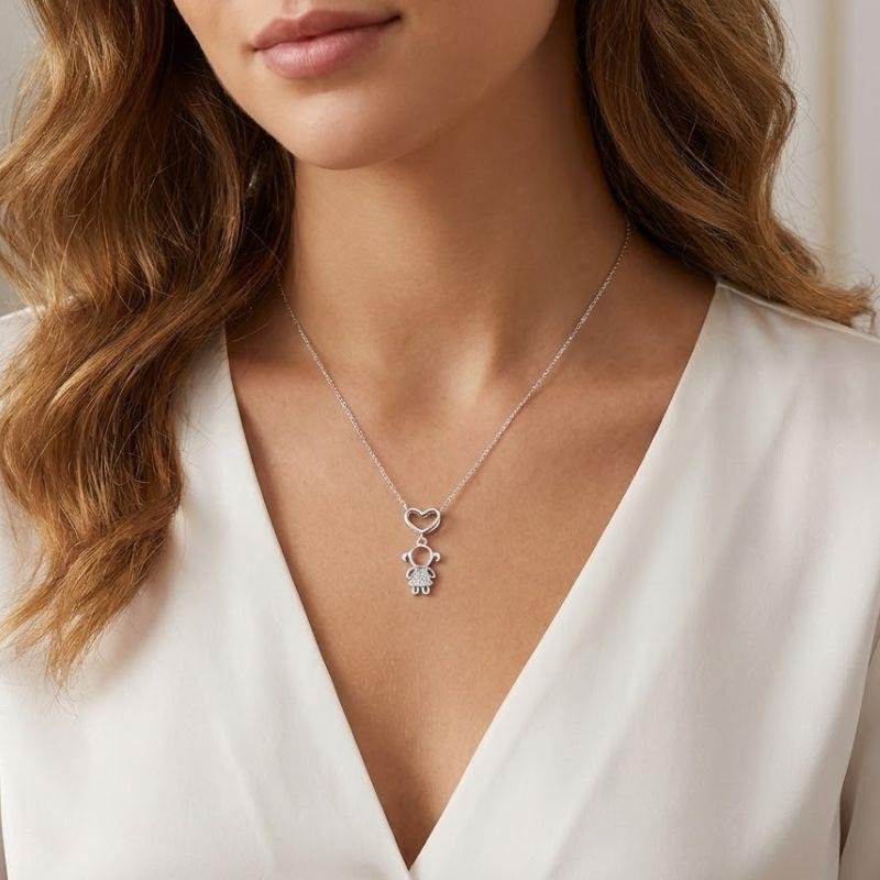 PINGENTE MENINA DE PRATA 925