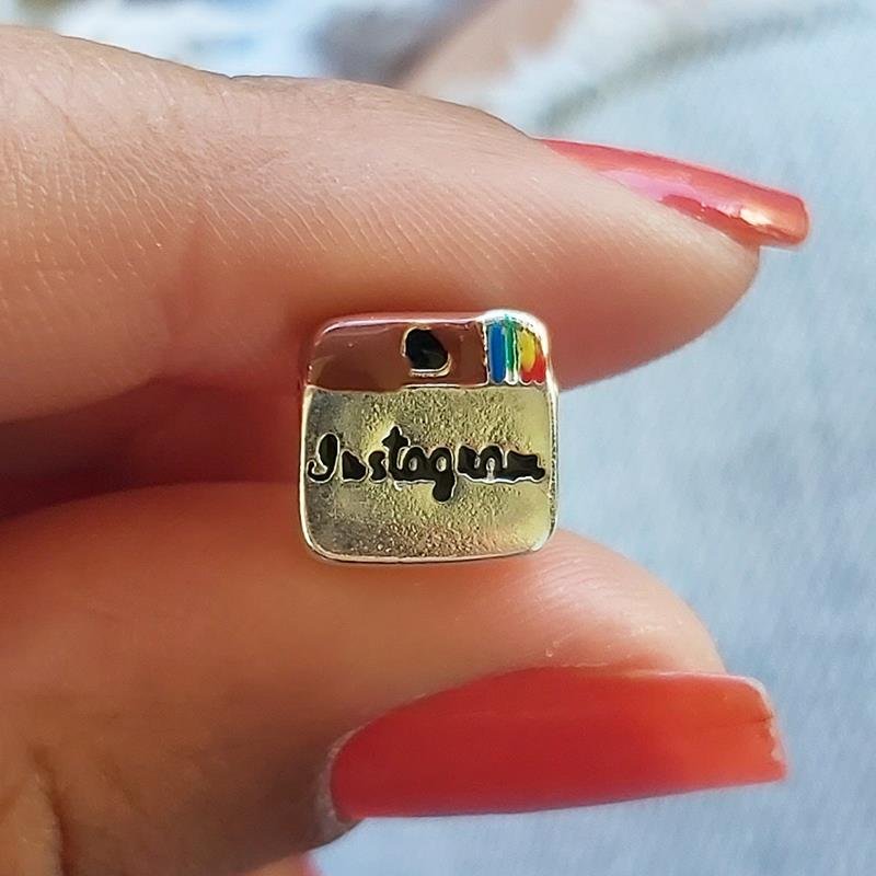 BERLOQUE INSTAGRAM RESINADO DE PRATA