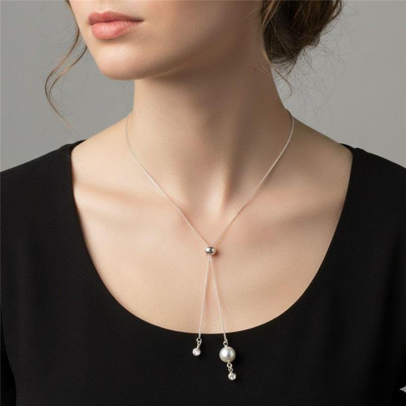 GRAVATINHA DE MEIA PÉROLA E PONTO DE LUZ EM PRATA 925