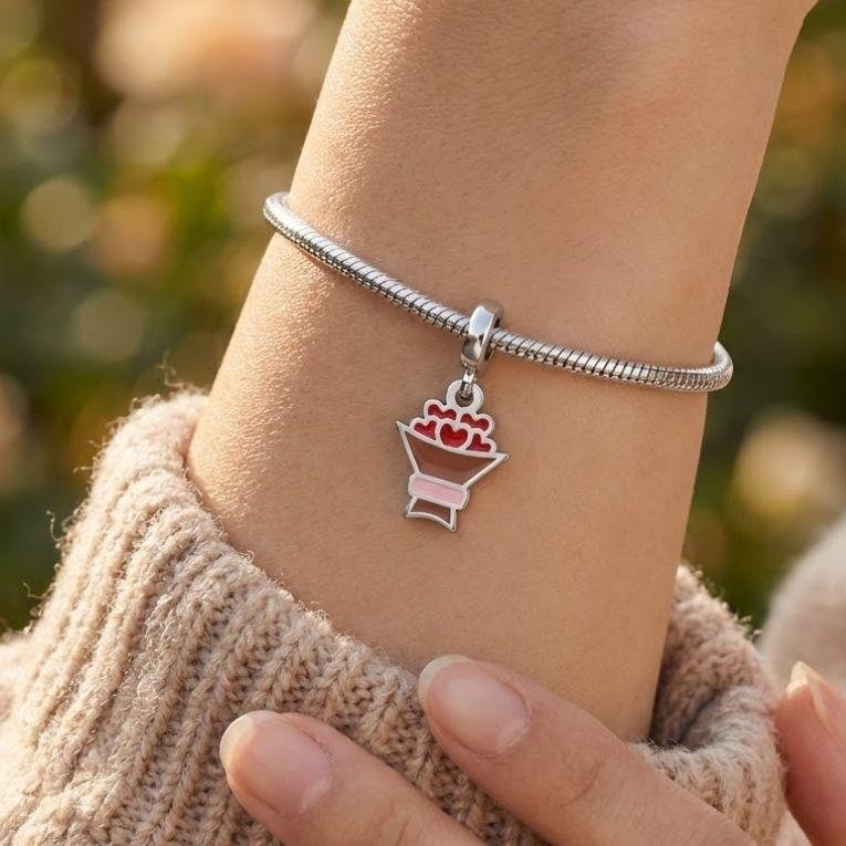 BERLOQUE BUQUÊ DE CORAÇÕES DE PRATA 925